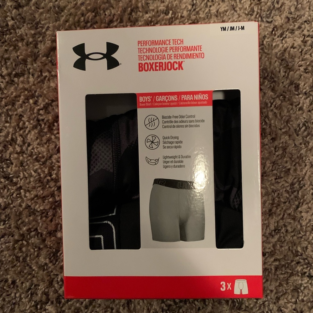 Under Armour Boys' Boxerjock in Black and Gray
